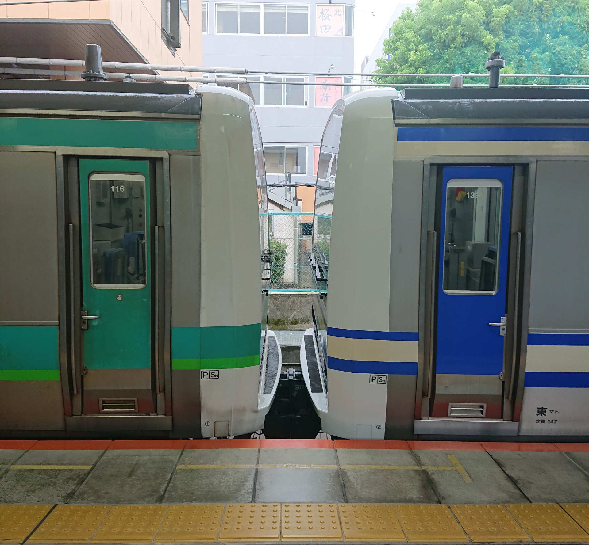 747202110290018570.jpg